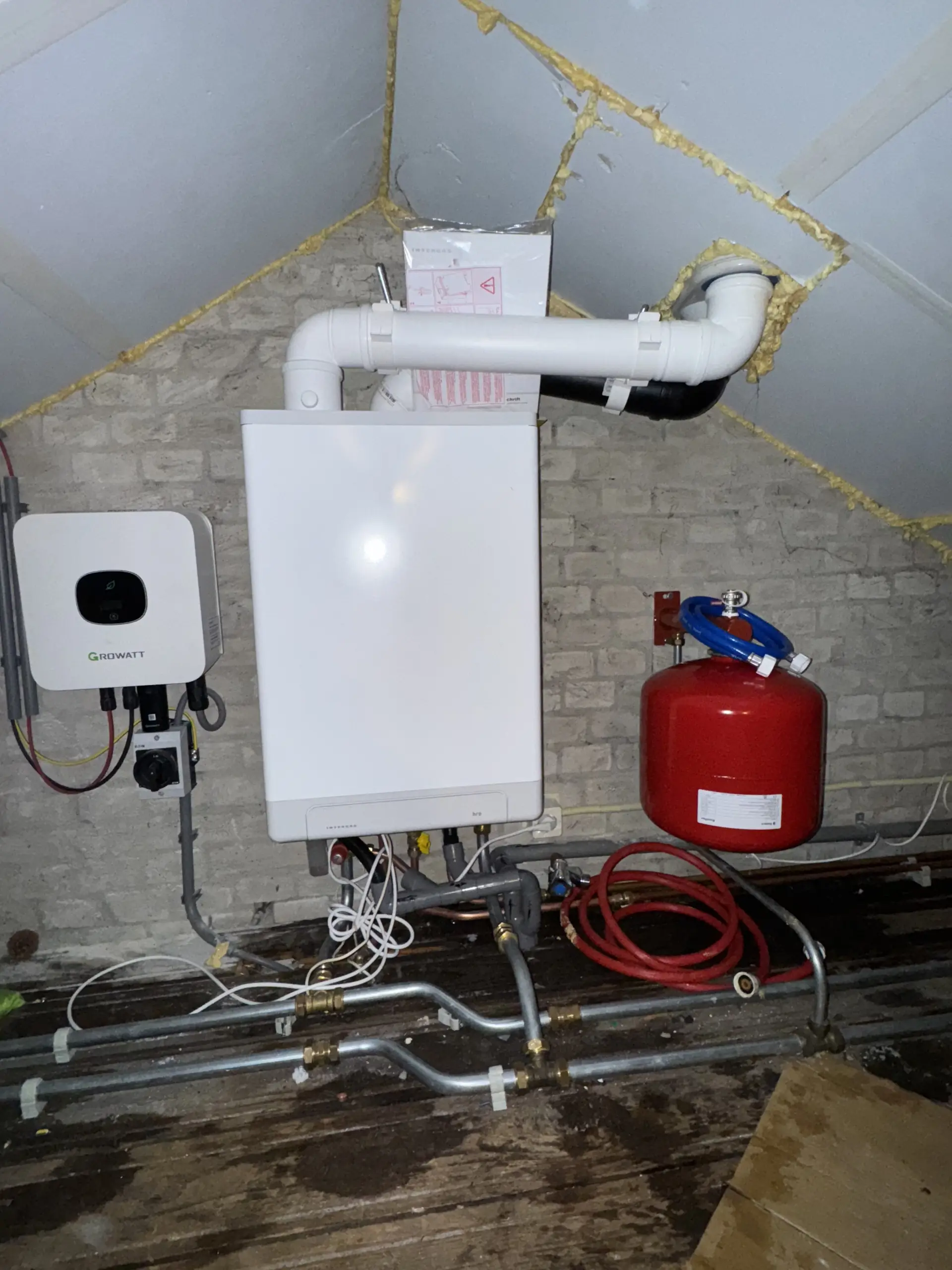 Intergas cv-ketel geplaatst in Scheerwolde